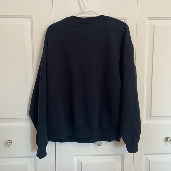 Black sweatshirt - Picture 2 of 3